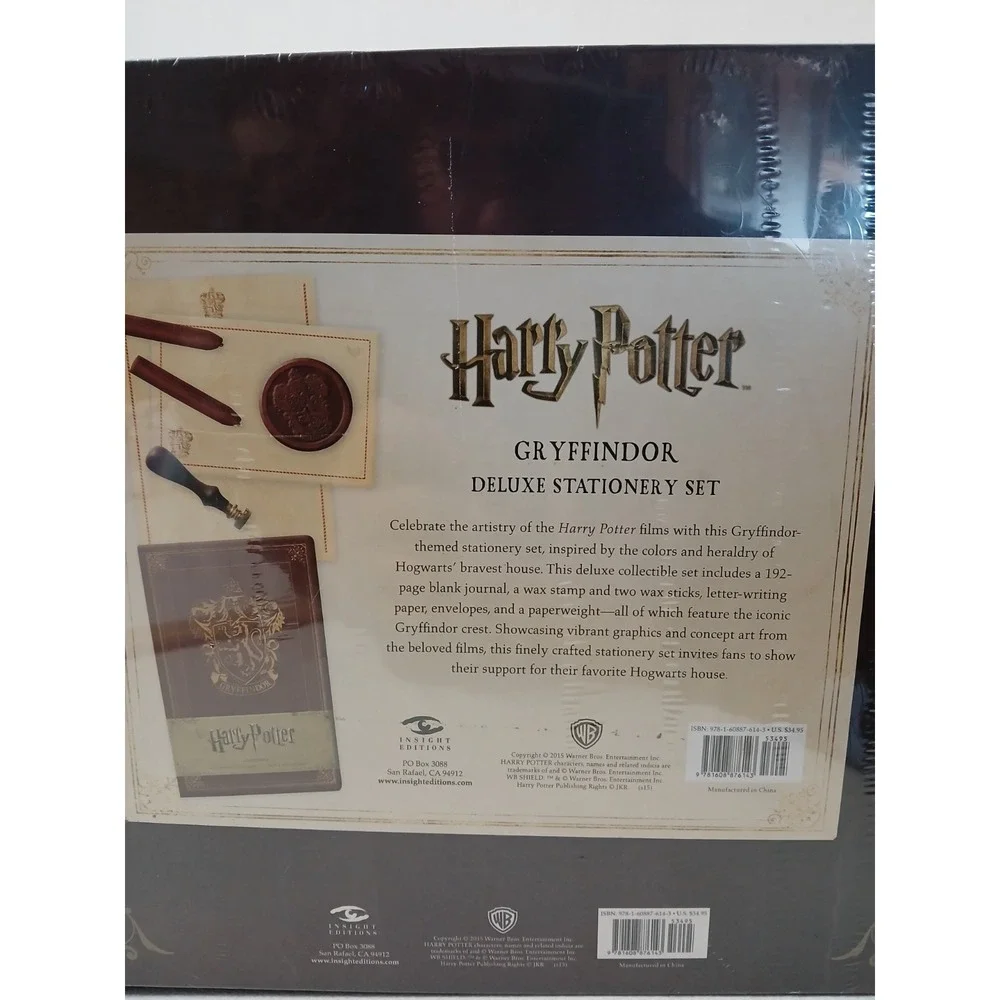 HARRY POTTER GRYFFINDOR DELUXE‎ STATIONERY SET 2015 INSIGHT EDITIONS NEW IN BOX